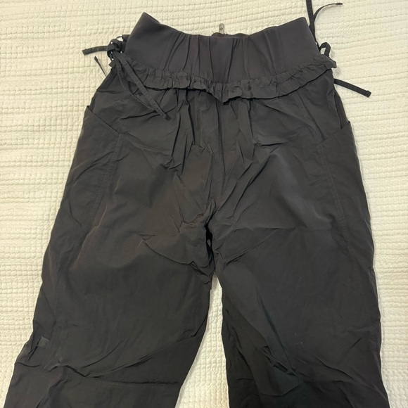 Lululemon cinchable wide leg high rise pant - Picture 6 of 6